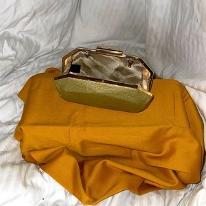 INC GOLD SMALL CHAIN SHOULDER BAG   $59 Retail tag